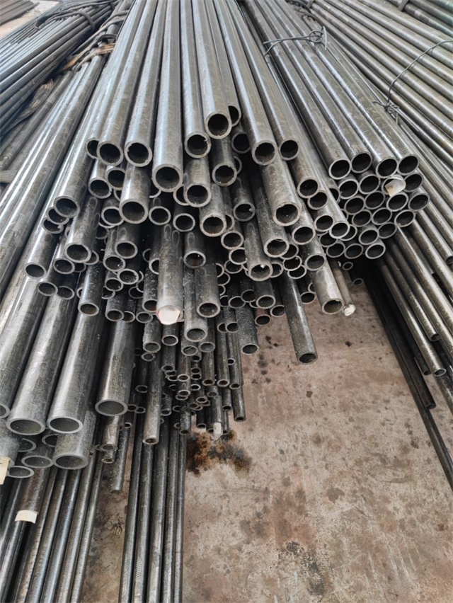 济宁精密光亮无缝钢管厂