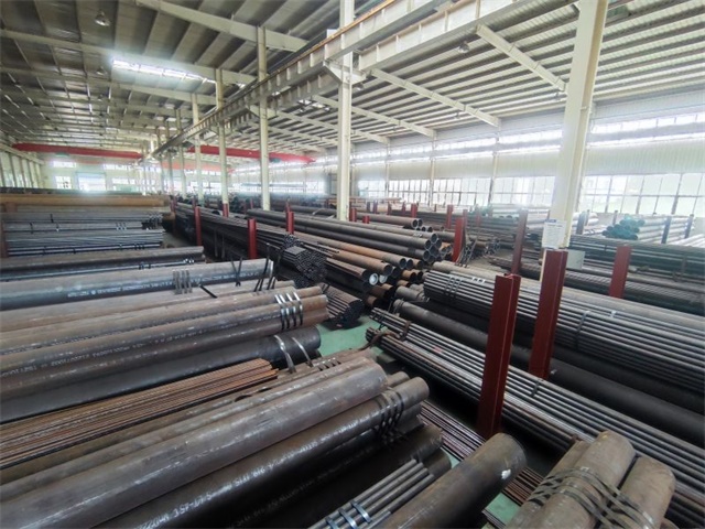 济宁15CrMoG高压锅炉用无缝钢管